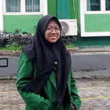 Ria Dhotul - Guru mengaji - 