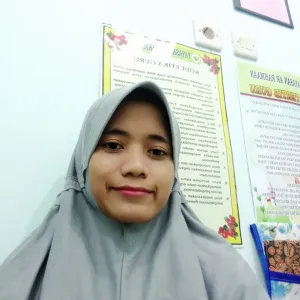 Dwi - Guru mengaji - Demak