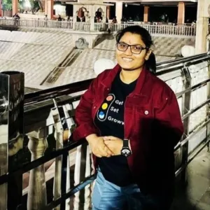 Osheen - Biology teacher - Agra