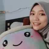 Lutfiah - Guru mengaji - 