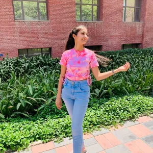 Srishti - English tutor - Faridabad