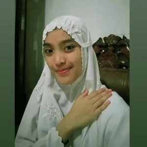 Firda Fitri - Guru mengaji - 
