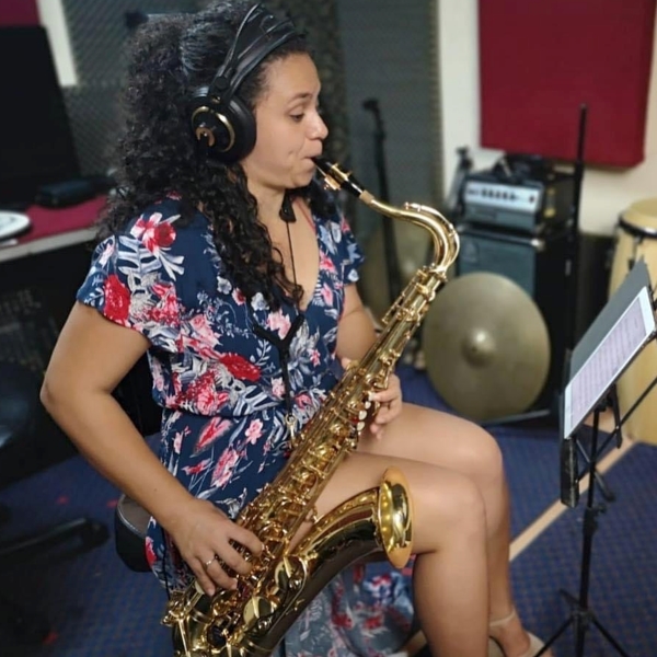 Lic en Saxofón y MSc en docencia. Amo enseñar tengo 11 años de experiencia en escuelas de música del MEP. Trabajemos juntos en aprender o mejorar sus técnicas y conocimientos.