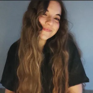 Coralie - Prof de maths - Saint-Cyprien