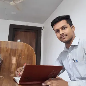 Saksham - Business studies tutor - Etawah