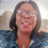 Noreen Rumbidzai - English tutor - Gqeberha