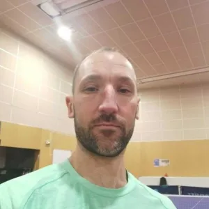Julien - Prof de tennis de table - Gargenville
