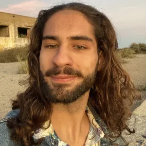 Rodrigo - Professor de história da arte - Faro