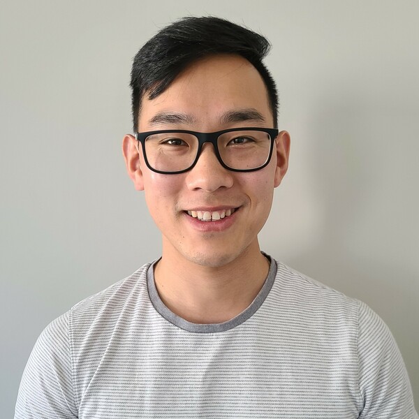 BEng Chem Eng, MASc & PhD in Nuclear Eng, work experience  as systems eng, procurement eng & nuclear safety.  Currently studying medicine at UofT. Very flexible teaching style, able to accommodate all