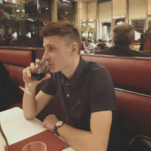 Pierre - Prof de maths - Belleville