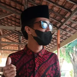 Moh Rofiq - Guru mengaji - 