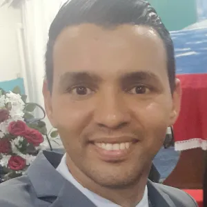 Lucas - Professor de português para estrangeiros - 