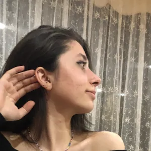 Ayşenur - Matematik öğretmeni - Ardahan