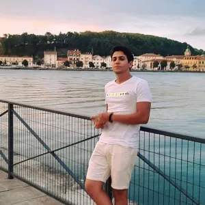 El Mahdi - Prof d'anglais - Biarritz
