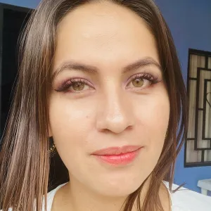 Dora - Profe de química - Bogotá