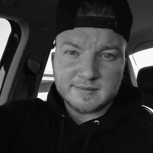 Max - ESL tutor - Osseo