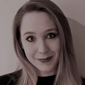 Shana - English Literature tutor - 