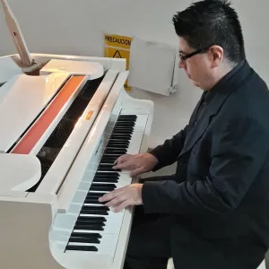 Jorge - Profesor de piano - Monterrey