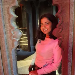 Riddhi - English tutor - Indore