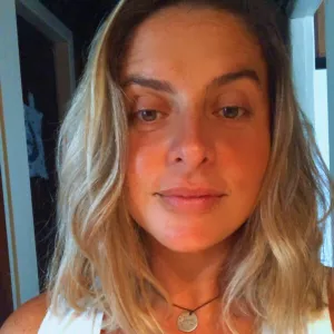 Ana Carolina - Prof de inglês - 