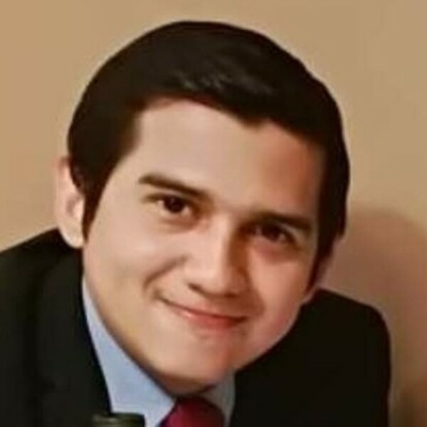 Maestro en Derecho Penal y Procesal Penal, docente universitario, con amplia experiencia en el sector publico y privado.