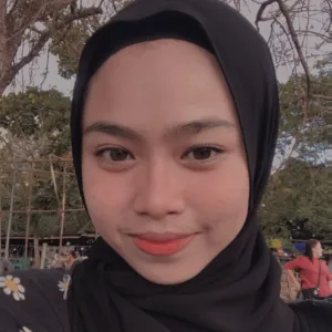 Indri - Guru mengaji - Tanjungpinang
