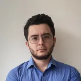 Carlos - profesor de teoría musical - Medellín