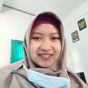 Diyah - Guru matematika - Surakarta