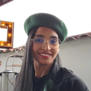 Laura - profesor de inglés - Bogotá