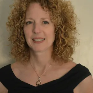 Molly - History tutor - Girard
