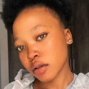 Cynthia - English tutor - Midrand