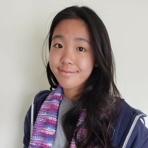 Kate Kelowna, Free piano lesson is offered! I am a piano teacher. I