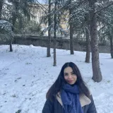 Esra - Matematik mantığı öğretmeni - 