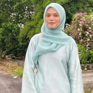 Nashwa - Chinese tutor - Shah Alam