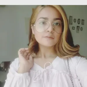 Sadia - Biology tutor - Shah Alam