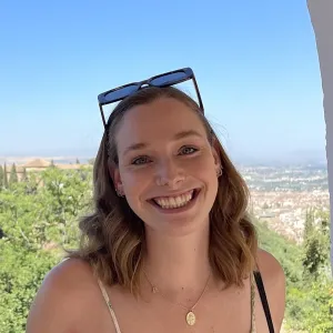 Claudia - ESL tutor - Sanger