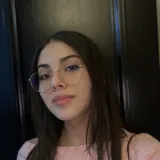 Shaina - profesor de inglés - Laurel