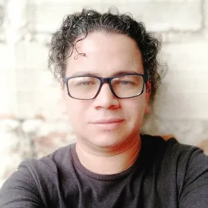 Duvan - Profe de ciencias sociales - Medellín