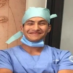 Victor - Profesor de microbiología - Saltillo
