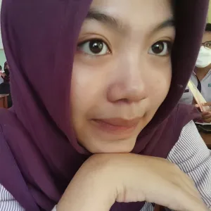 Nayla - Guru bahasa inggris - Kecamatan Ngetos