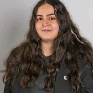 Sarah - Prof de maths - Sucy-en-Brie