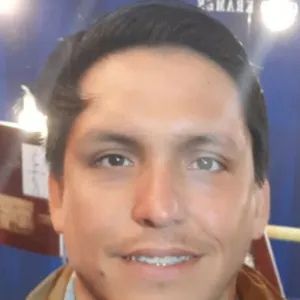 Frank Jose - profesor de portugués - Jesús María