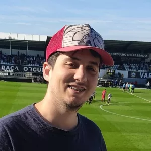 Luis - Prof de programação - Aveiro