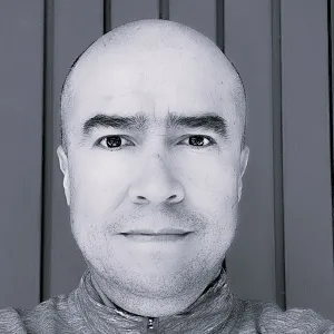 Omar - profesor de matemáticas - El Pueblito