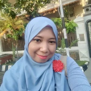 Maria - Guru membaca - Kecamatan Wonocolo