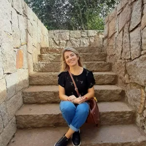Renata - Professor de Gramática - Juiz de Fora