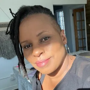 Sharon - Statistics tutor - Remote