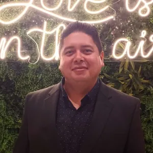 Antonio - Profesor de filosofía - Campeche
