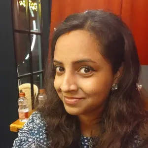 Priya - English tutor - Nagpur