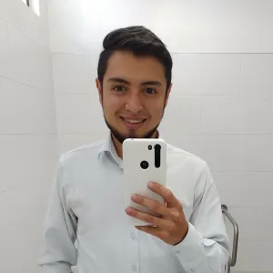 Juan - prof de Matemáticas - Bogotá